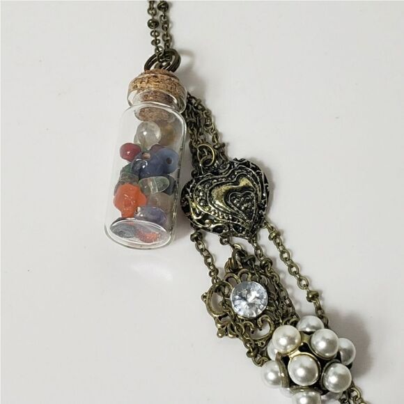 ARTISAN Boho Glass Bottle & Charm Romantic Necklace - Picture 6 of 8